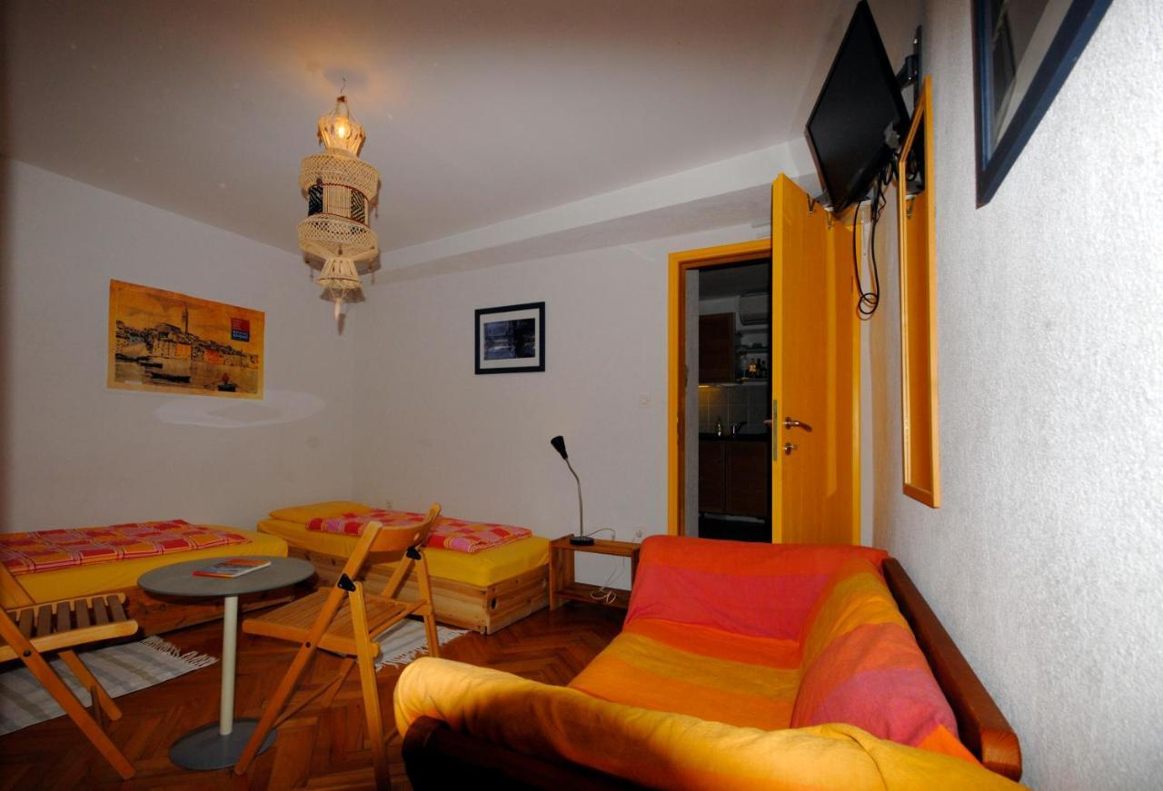 Apartment Eufemia روفينج المظهر الخارجي الصورة