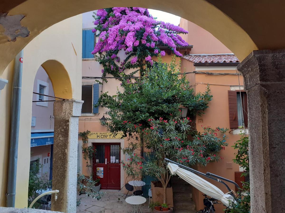 Apartment Eufemia روفينج المظهر الخارجي الصورة